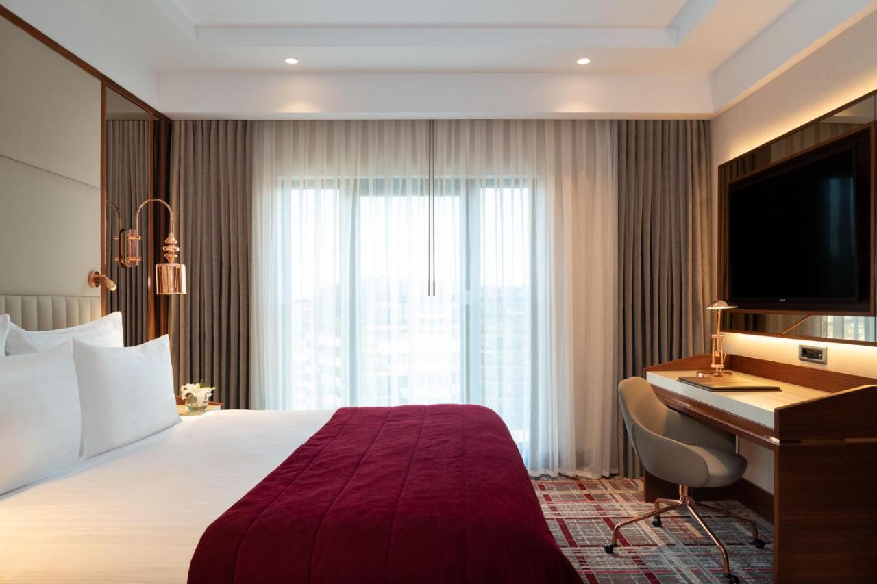 Moevenpick Hotel Istanbul Asia Airport Εξωτερικό φωτογραφία A room at the hotel